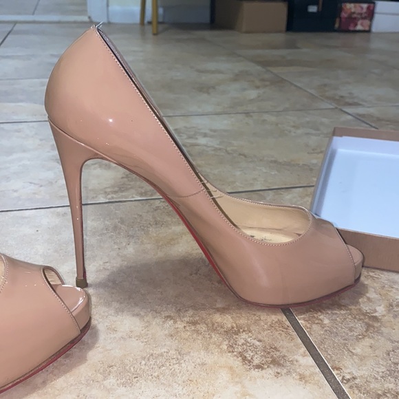 very prive 120 patent nude Christian Louboutin - Picture 6 of 11